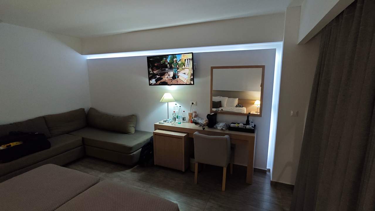 Zimmer Akti Beach Club