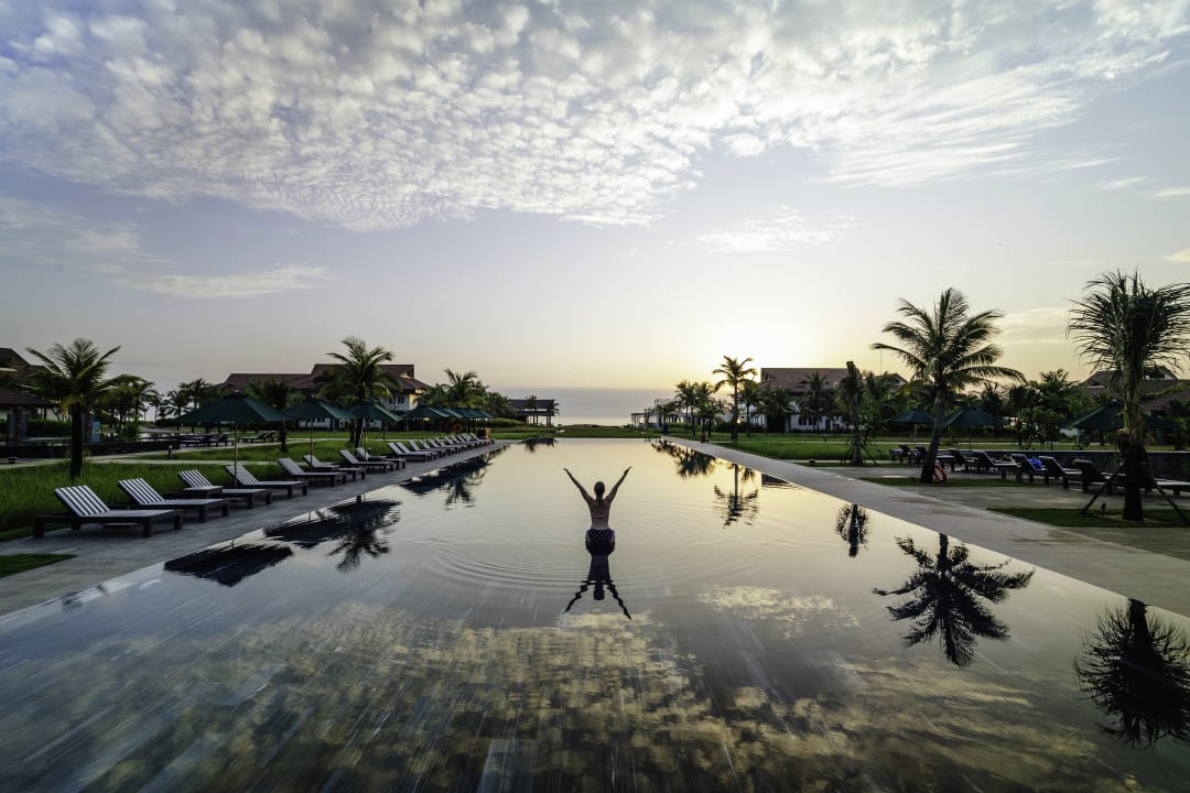 Pool ROBINSON NAM HOI AN