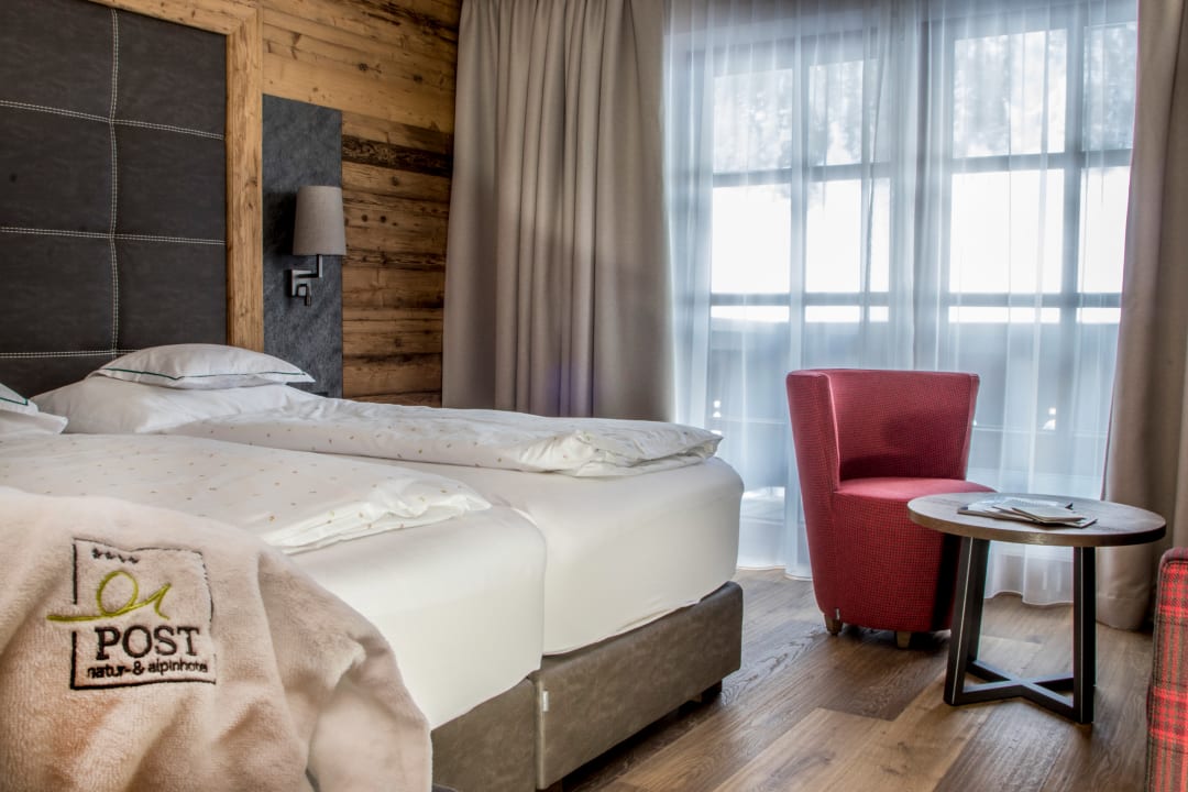Zimmer Natur- & Alpinhotel Post