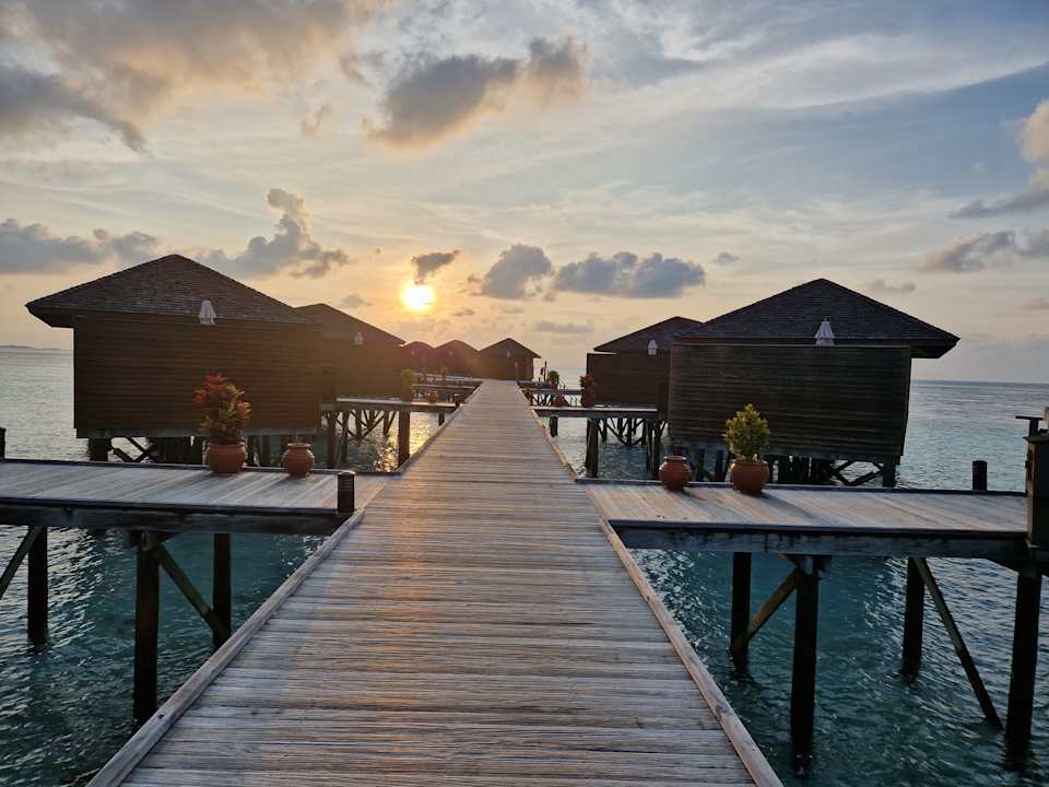 Strand Vilamendhoo Island Resort & Spa