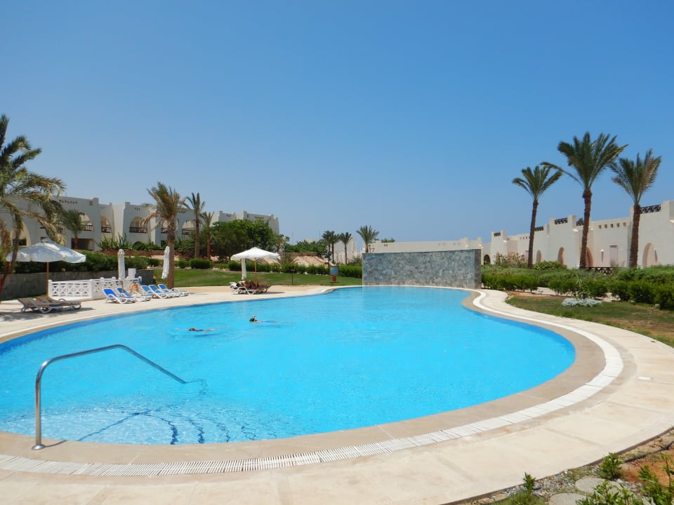 Pool Hilton Marsa Alam Nubian Resort