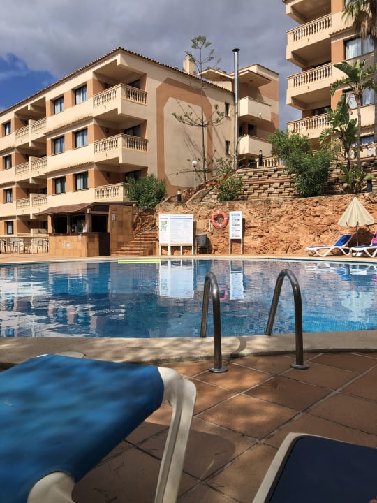 "Pool" Mar Hotels Paguera & Spa und Apartments (Peguera) • HolidayCheck