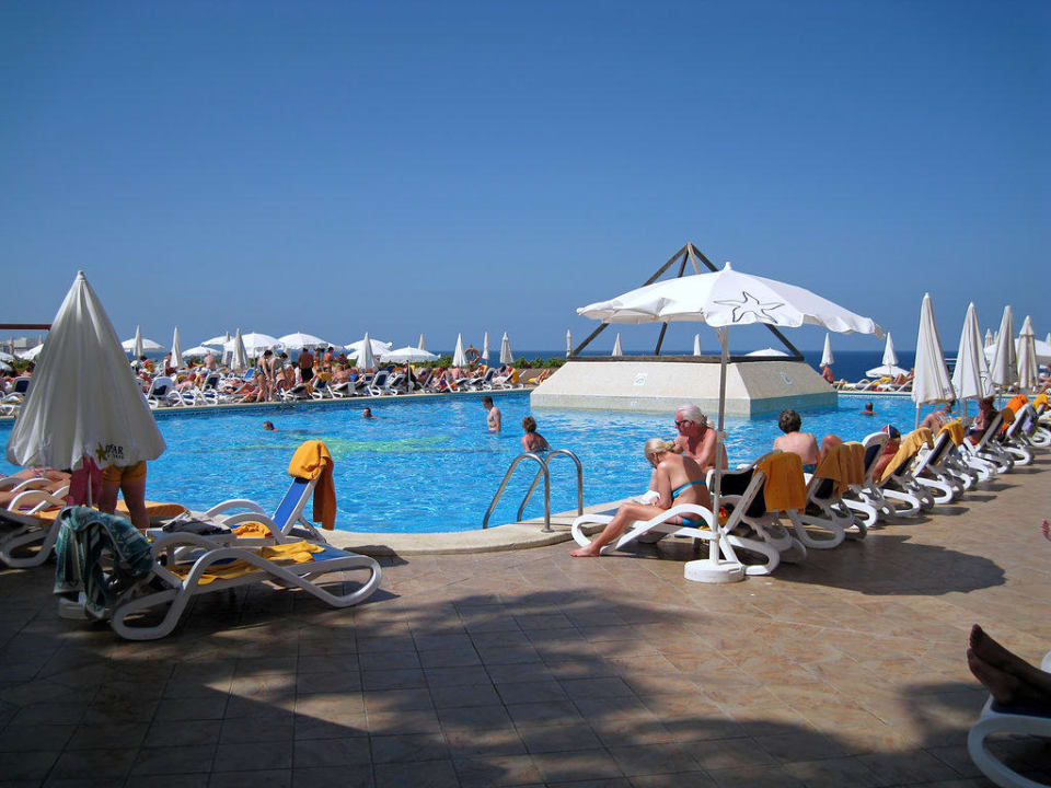 Pool - Anlage Iberostar Waves Bouganville Playa