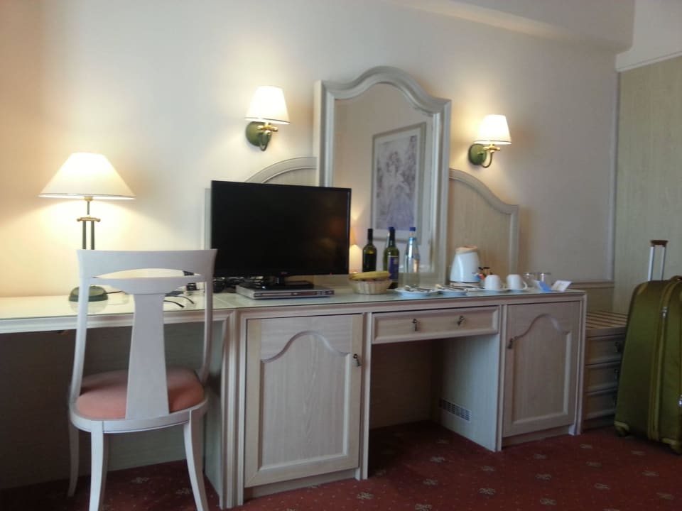 Blick vom Bett Rodos Palladium Leisure & Wellness