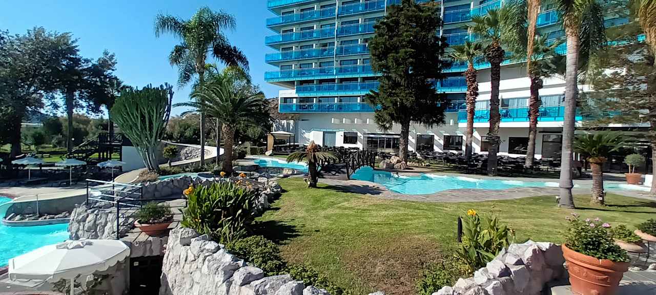 Gartenanlage Hotel Calypso Beach