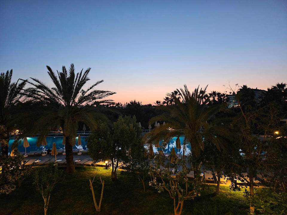 Pool Seaden Sea World Resort & Spa