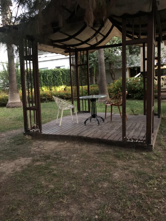 Gartenanlage Hotel Club Nena