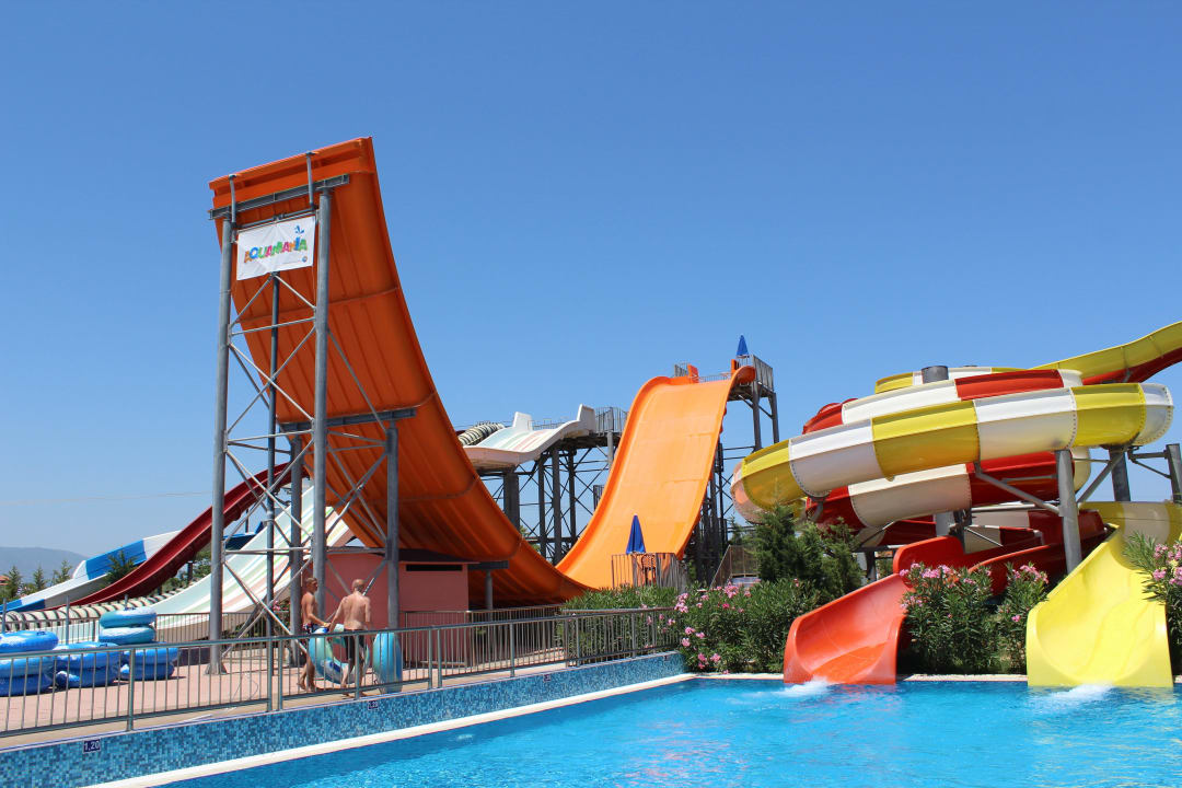 Zjeżdżalnie Caretta Beach Resort & WaterPark