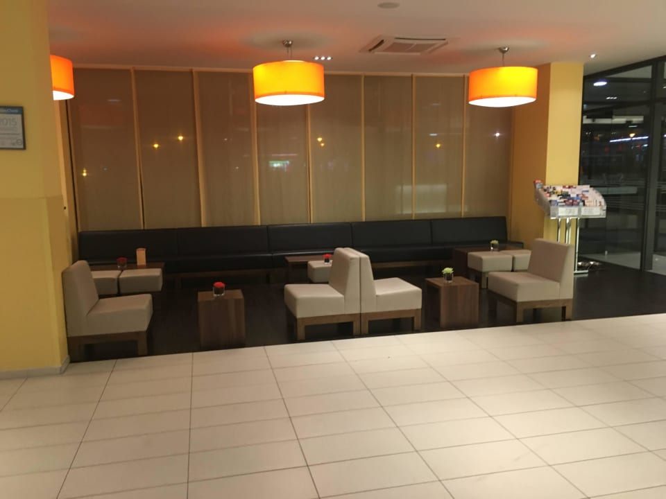 Lobby Leonardo Hotel Vienna Schönbrunn