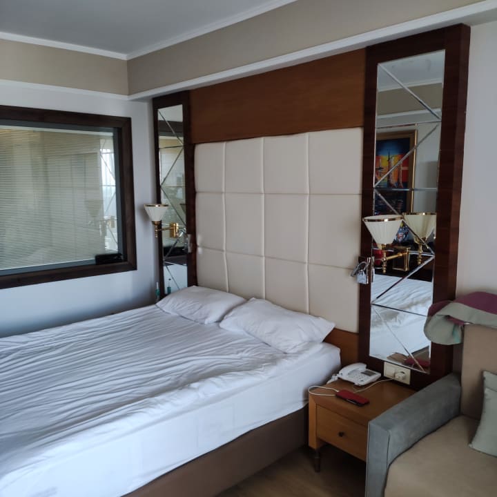 Zimmer Dream World Aqua Hotel