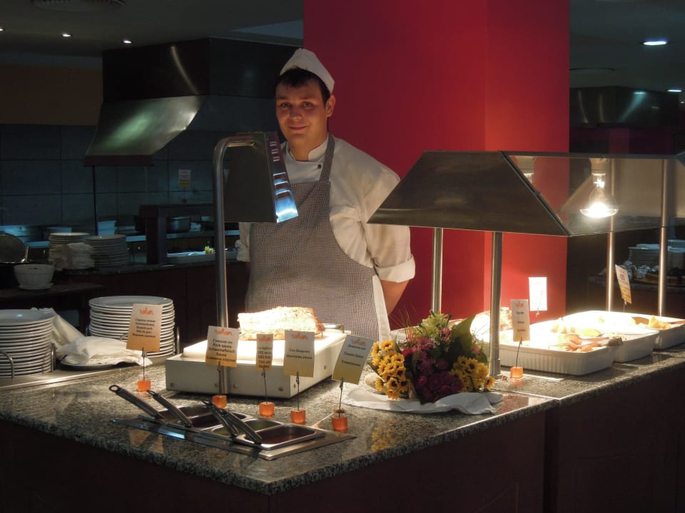 Niam-Niam HVD Viva Club Hotel