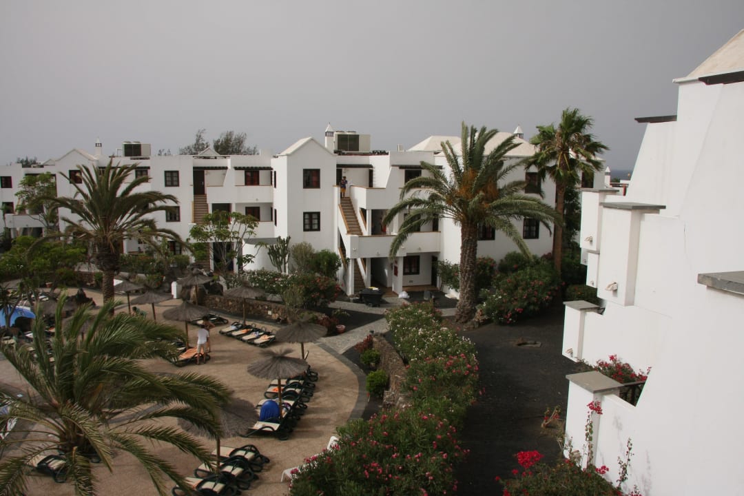 Blick aus dem 2, Stock allsun App.-Hotel Albatros