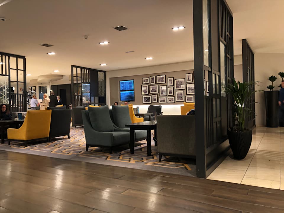Gastro Maldron Hotel Dublin Airport