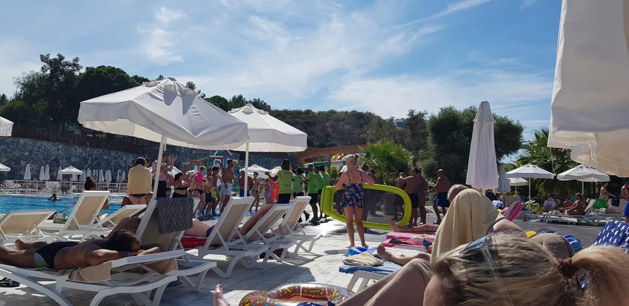 Pool Ramada Resort Kusadasi & Golf