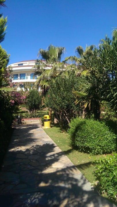 Gartenanlage Saphir Hotel & Villas