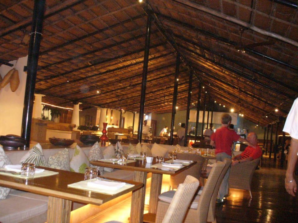 Restaurant - offen zum Meer Hotel Taj Holiday Village