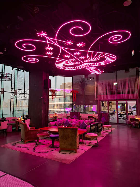 Gastro W Dubai - The Palm