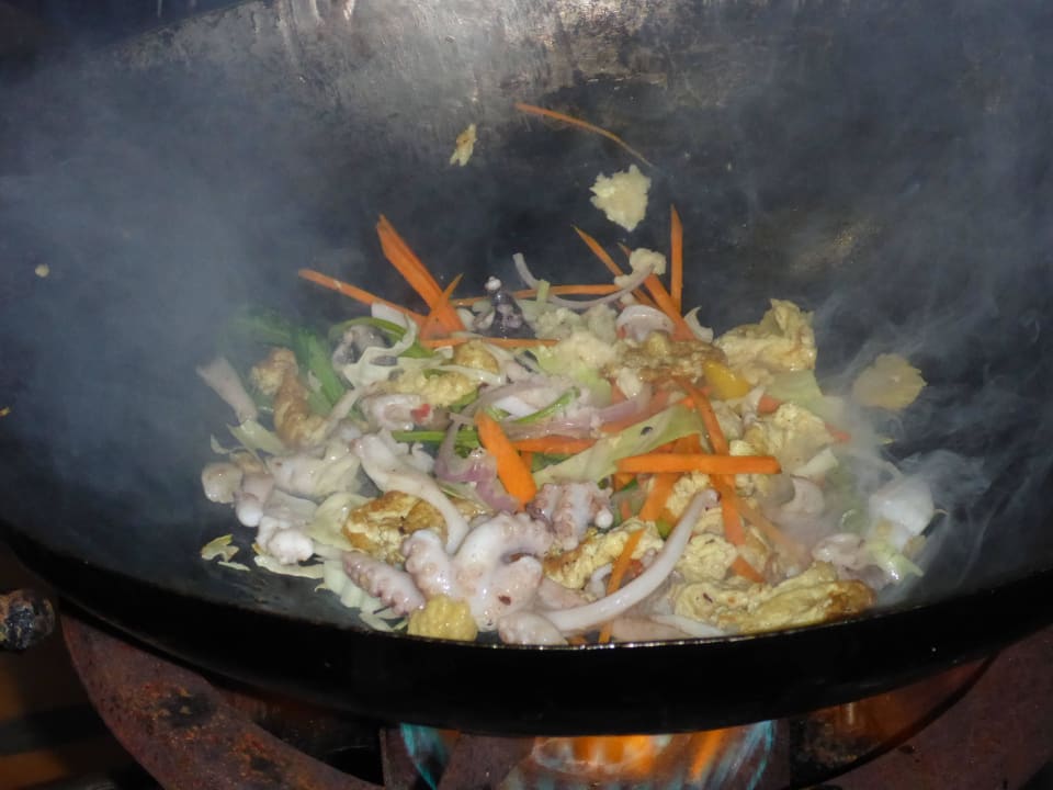 Reichhaltiges und abwechslungsreiches Buffet Cinnamon Dhonveli Maldives