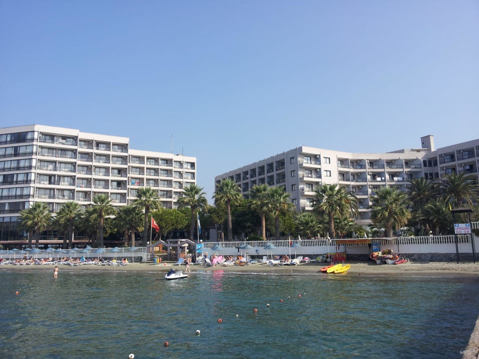 Hotel vom Steg aus Tusan Beach Resort