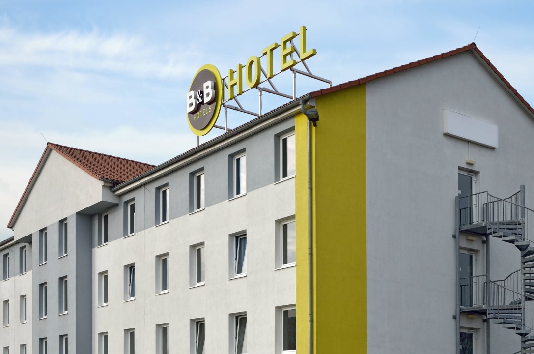 Außenansicht B&B Hotel Köln-Airport