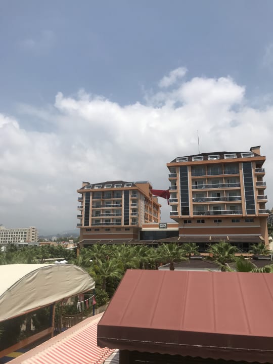 Außenansicht Dizalya Palm Garden