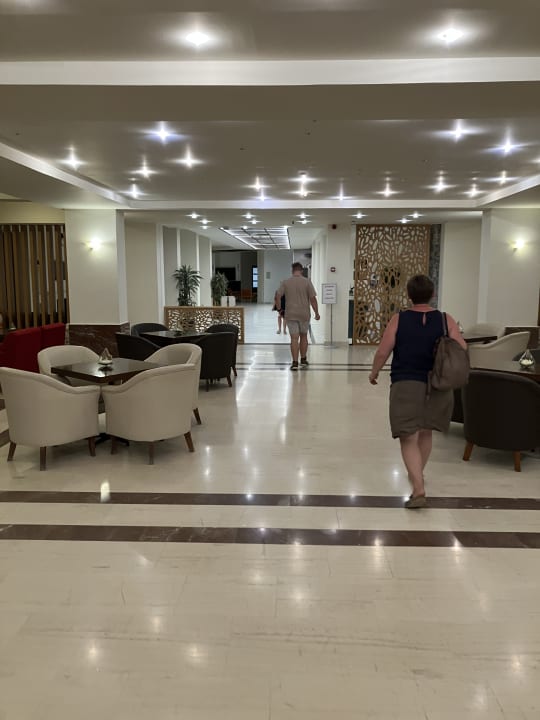 Lobby Hotel Aphrodite Beach Club