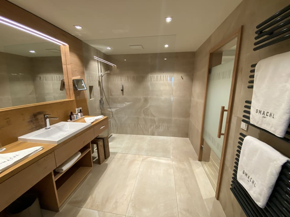 Zimmer Genussdorf Gmachl - Hotel & Spa