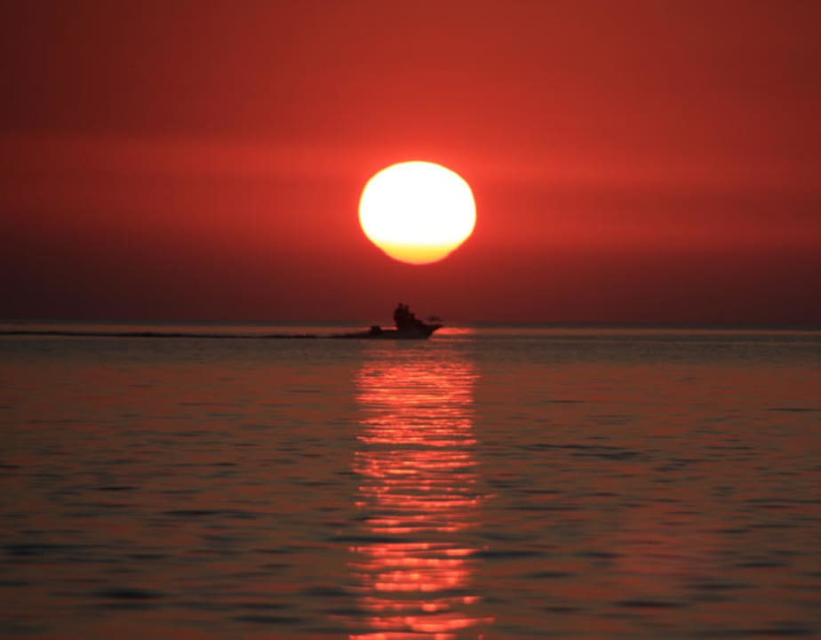 Sonnenuntergang Family Hotel Vespera