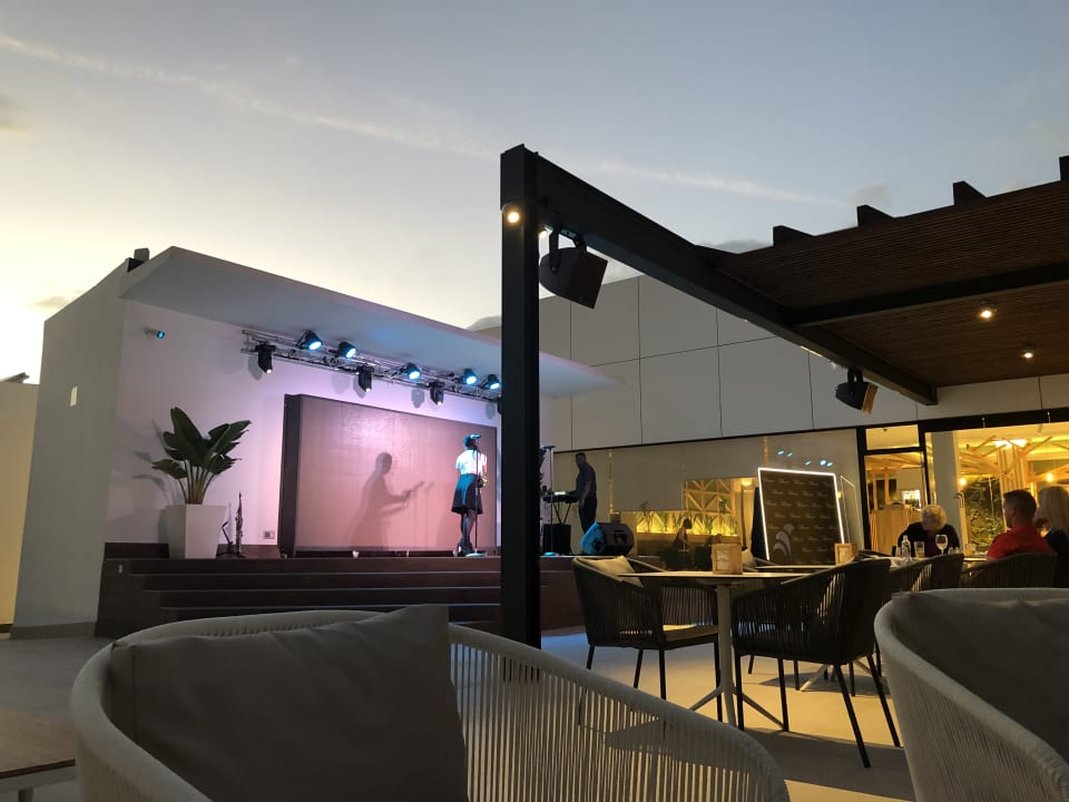 Gastro Club Maspalomas Suites & SPA