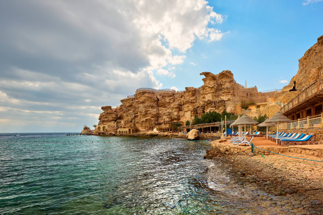 Strand Dreams Vacation Resort