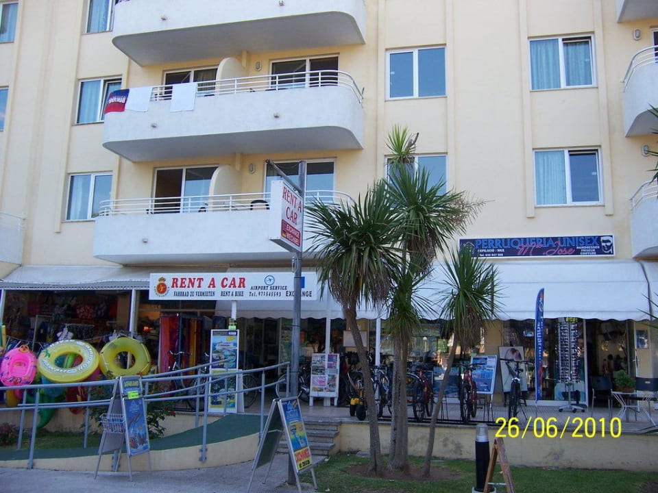 Souvenir -und Friseurladen im Ivory Playa Aparthotel Ivory Playa