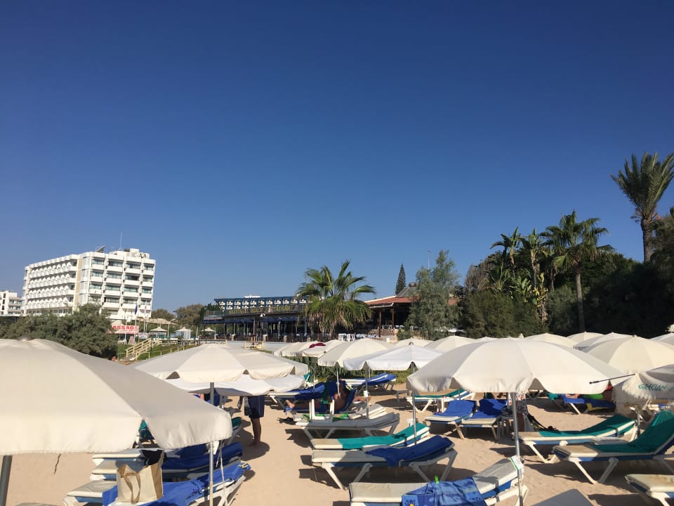 Strand Hotel Grecian Sands