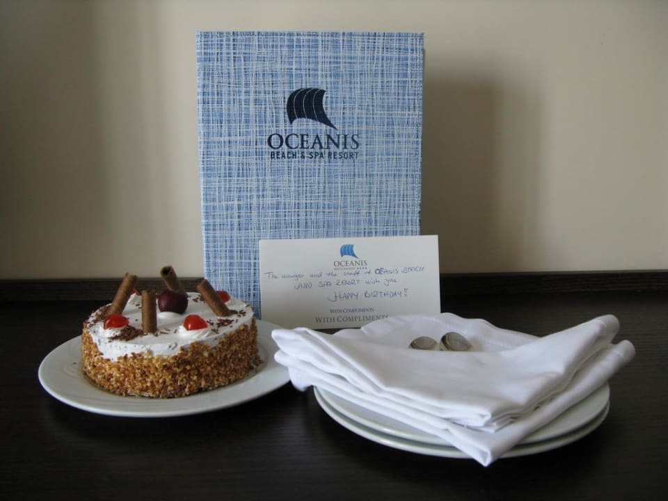 Geburtstagsüberraschung TUI BLUE Oceanis Beach and Spa Resort