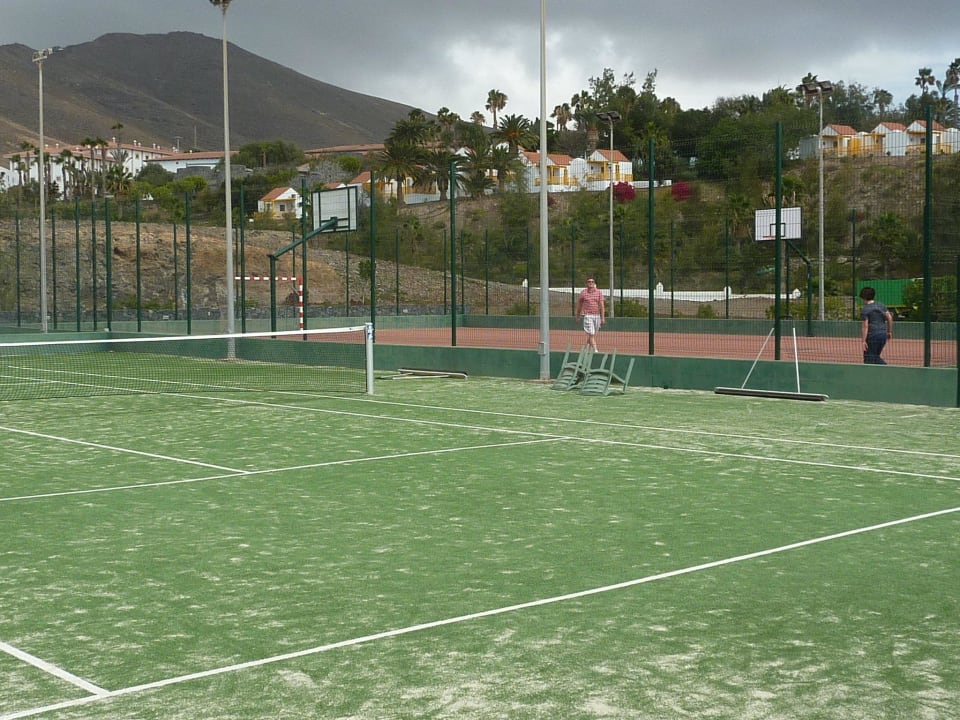 Tennisplatz Iberostar Waves Playa Gaviotas