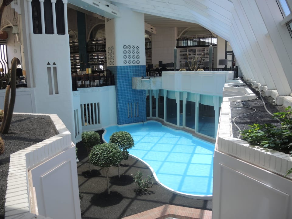 Poolimpression Innen H10 Timanfaya Palace - Adults only