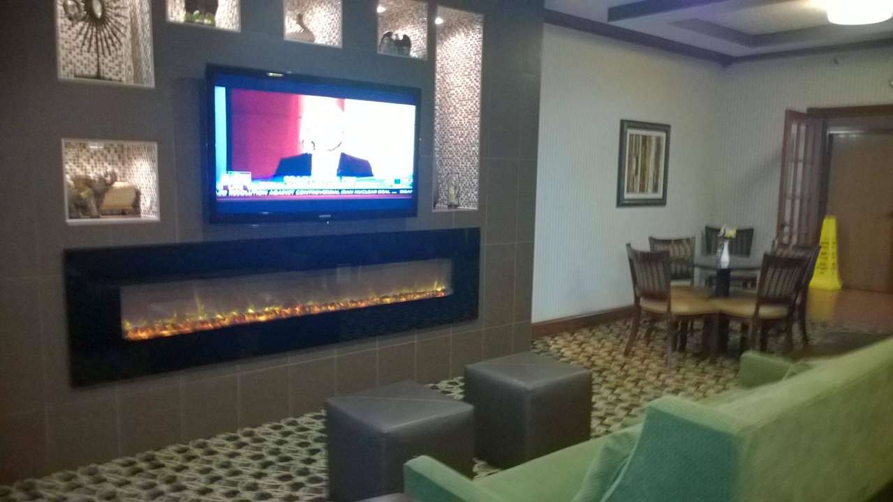 Sitzecke im Aufenthalts- und Frühstücksraum Best Western Plus Hotel Clearfield