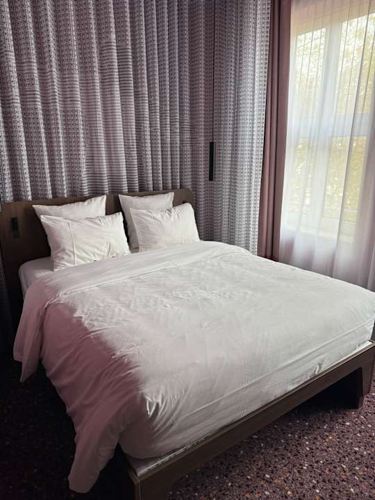 Zimmer TRIBE Düsseldorf