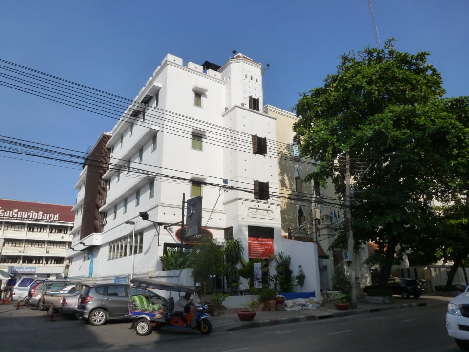 Blick auf das Fortville Guesthouse Jam Hostel Bangkok