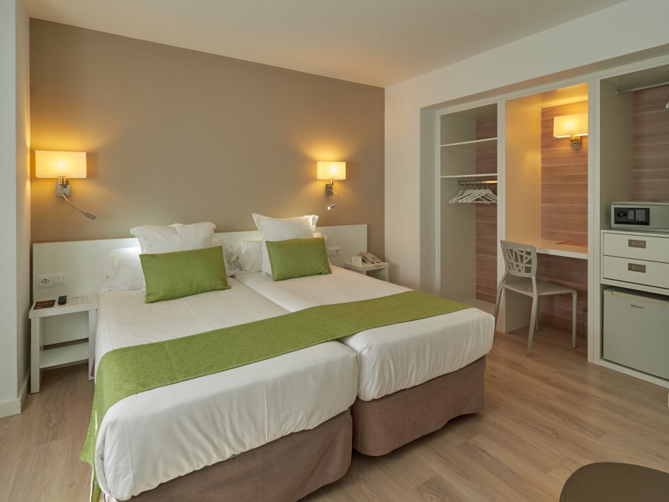 Zimmer BQ Amfora Beach Hotel - Adults only