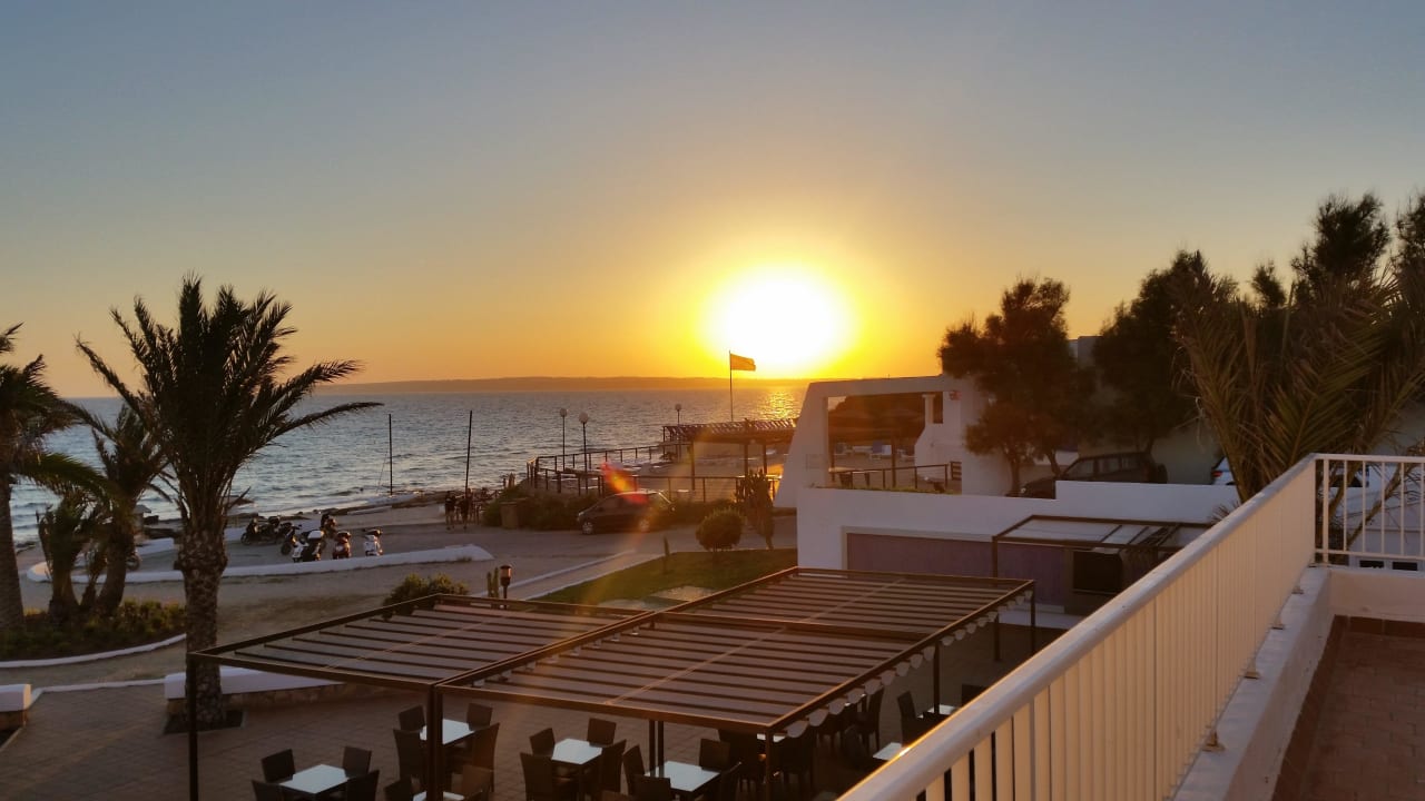 Sonnenuntergang vom Balkon genießen Hotel Riu Palace La Mola