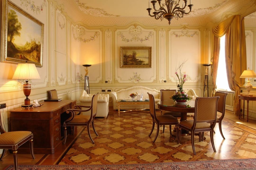 Елисеевский люкс "Талион Империал Отеля" Hotel Taleon Imperial