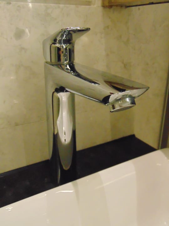 Zimmer Harbour Grand Kowloon