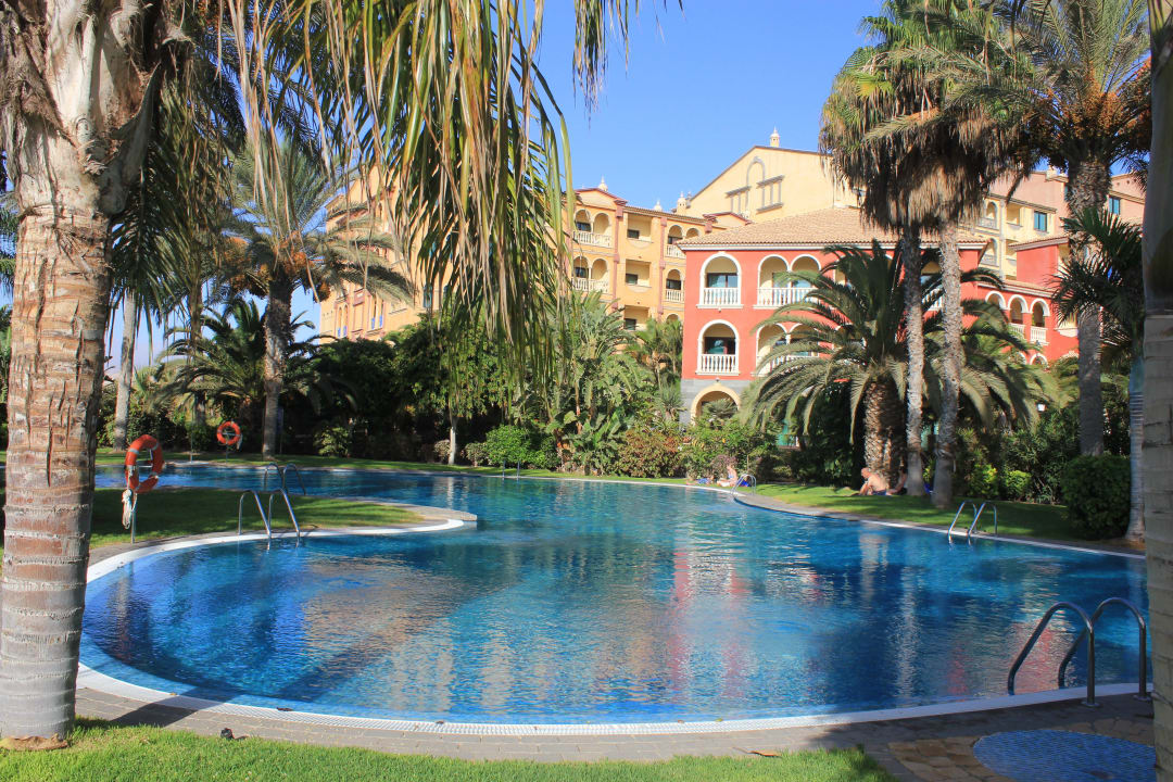 Einer der beiden Pools R2 Rio Calma Hotel & Spa & Conference