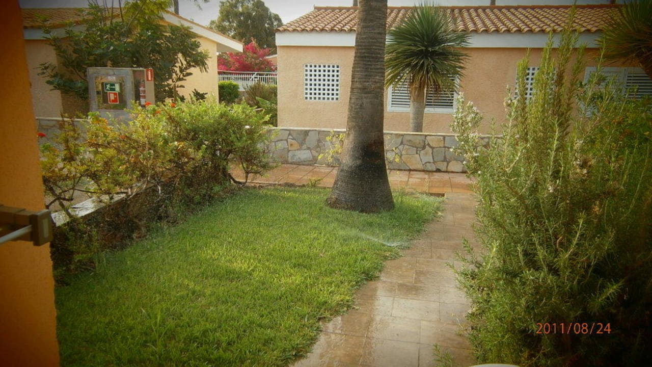 Terrasse mit Garten Relaxia Los Girasoles Bungalows