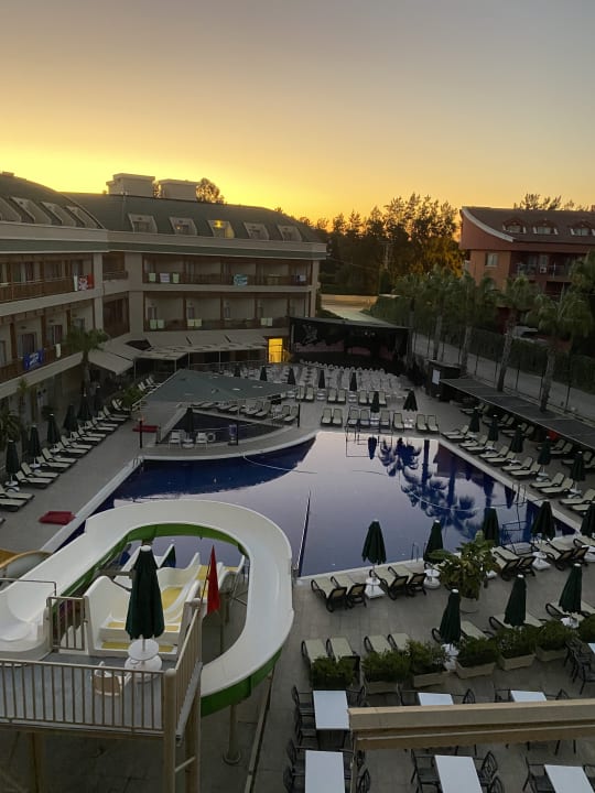 Pool Can Garden Resort