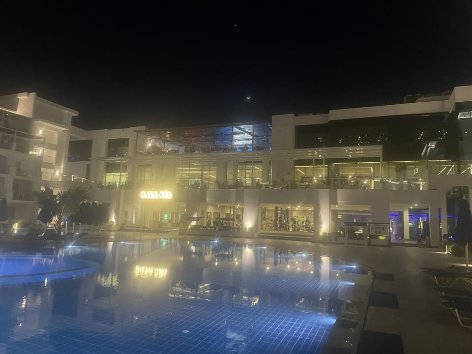 Außenansicht Pickalbatros Blu Spa Resort