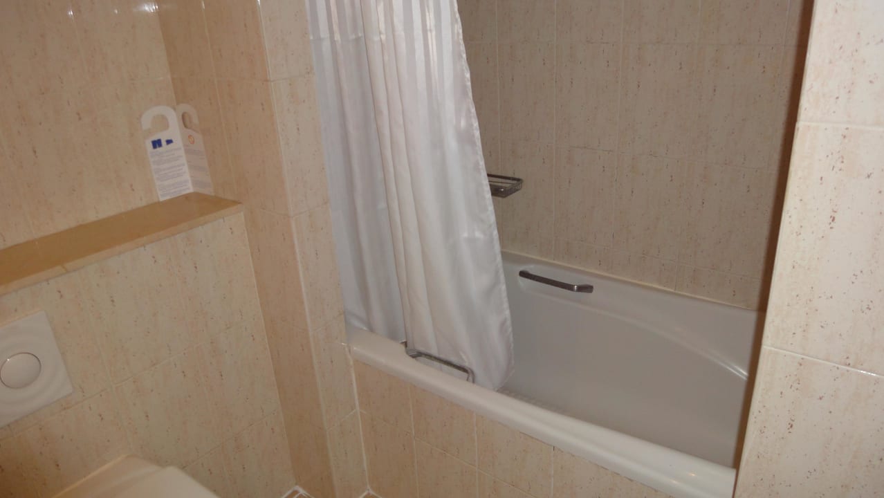 Badezimmer mit Duschwanne, sehr sauber Abora Buenaventura by Lopesan Hotels