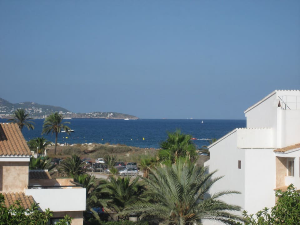 Ausblick vom Zimmer Richtung Ibiza Stadt FERGUS Style Bahamas