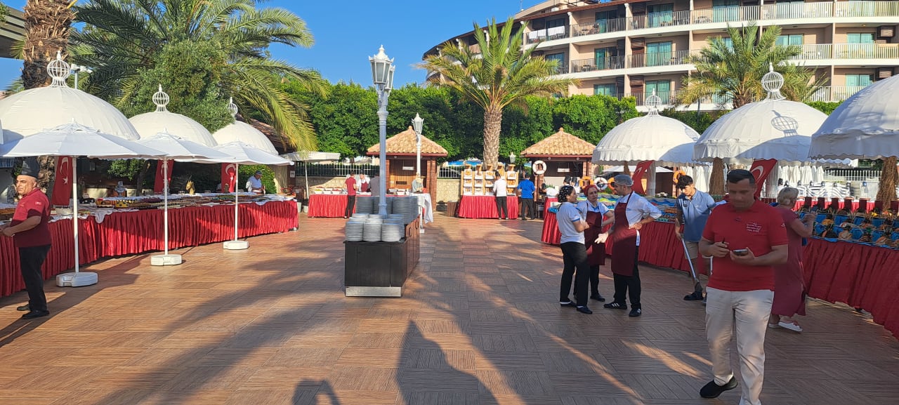 Gastro Quattro Beach Spa & Resort