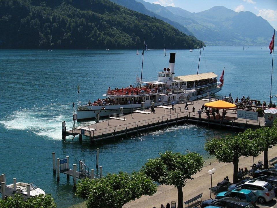 Schiffsanlagestelle Hotel Schmid und Alfa am See